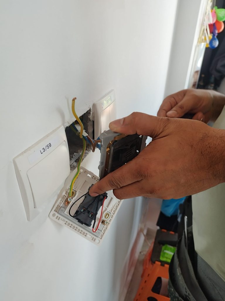 Electrician Singapore